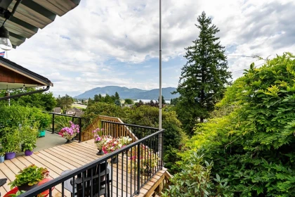 8270 Manson Street, Mission, BC, Mission — Single Family Residence for sale