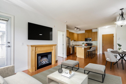 509 8717 160 Street, Surrey, BC, Surrey — Apartment/Condo for sale