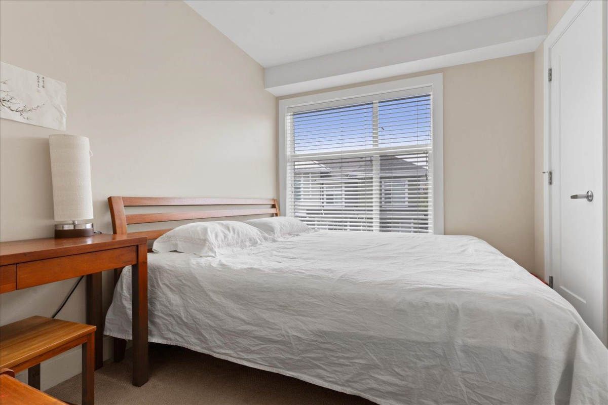 Bedroom 3 Photo of 23 45615 Tamihi Way, Chilliwack, BC