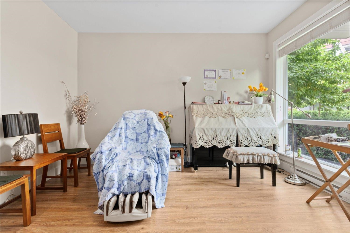 Mudroom Photo of 23 45615 Tamihi Way, Chilliwack, BC