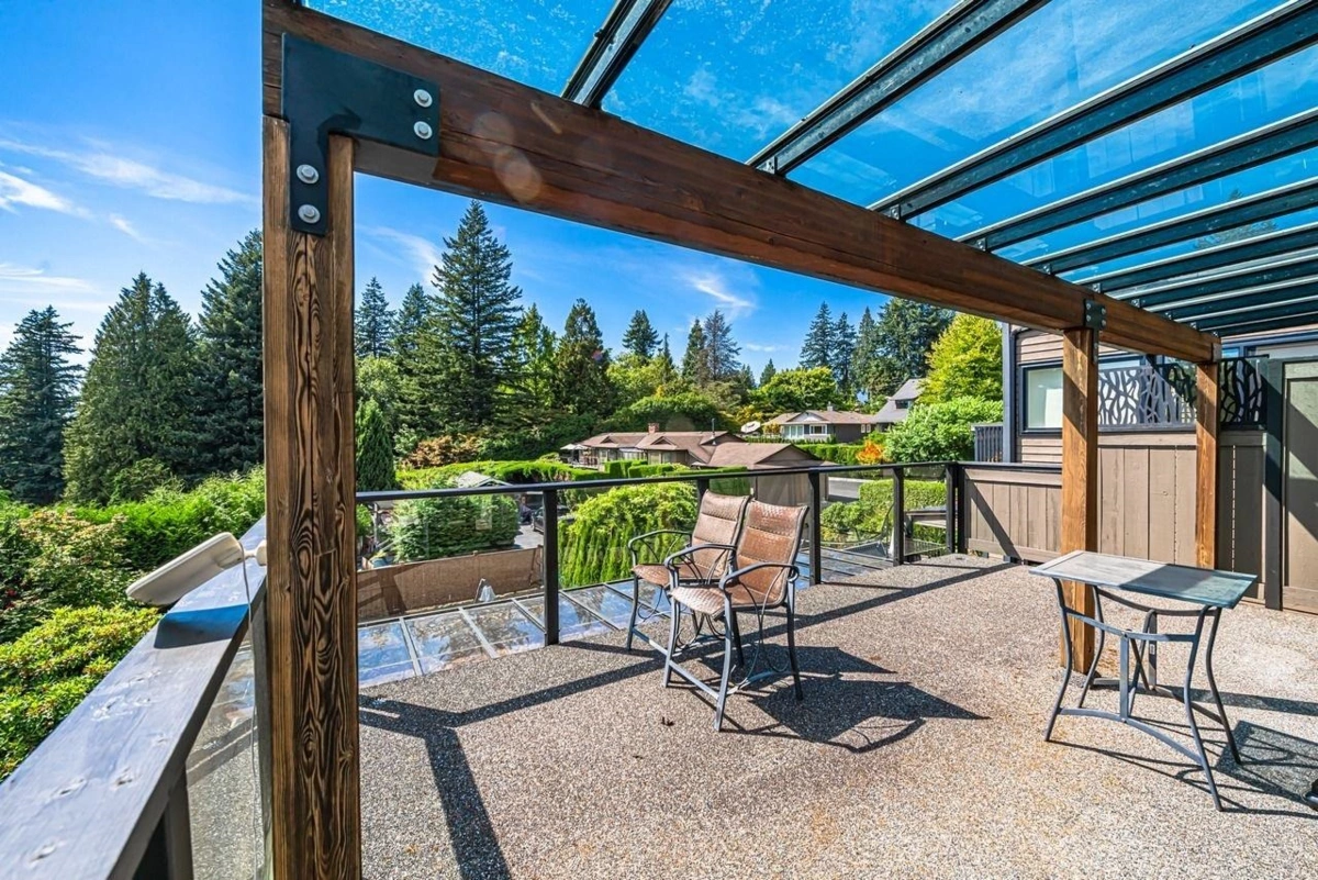 Dining Area Photo of 3435 St. Georges Avenue, North Vancouver, BC