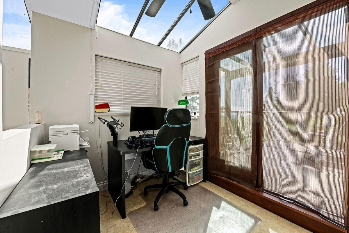 Garden / Landscaping Photo of 3435 St. Georges Avenue, North Vancouver, BC