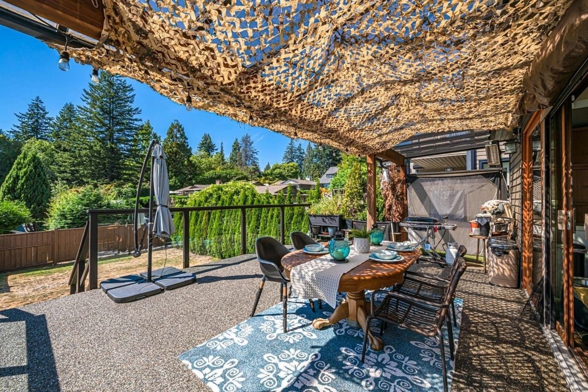 Primary Bedroom Photo of 3435 St. Georges Avenue, North Vancouver, BC