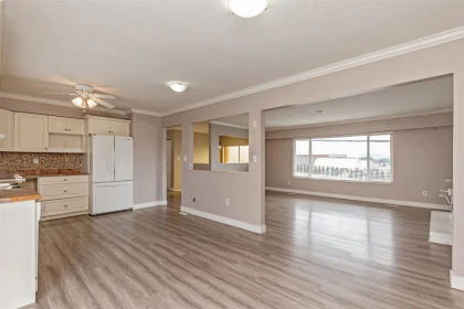 Breakfast Nook Photo of 31511 Marshall Road, Abbotsford, BC