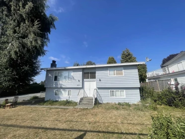 Family Room Photo of 31511 Marshall Road, Abbotsford, BC