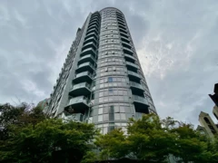 204 1050 Smithe Street, Vancouver, BC