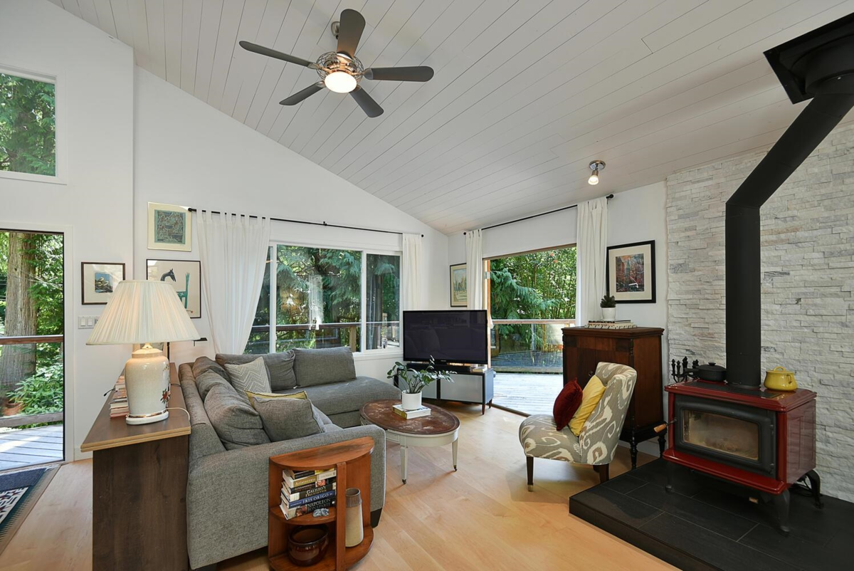 Dining Area Photo of 5640 Carmel Place, Sechelt, BC