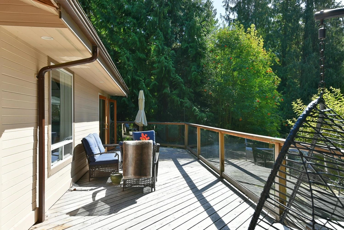 Mudroom Photo of 5640 Carmel Place, Sechelt, BC