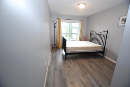 Bedroom 3 Photo of 210 33850 Fern Street, Abbotsford, BC