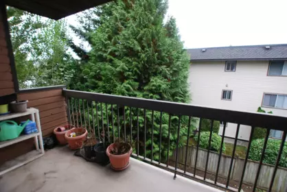 Walk-In Closet Photo of 210 33850 Fern Street, Abbotsford, BC