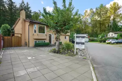 1184 Parkland Drive, Coquitlam, BC, Coquitlam — Single Family Residence for sale