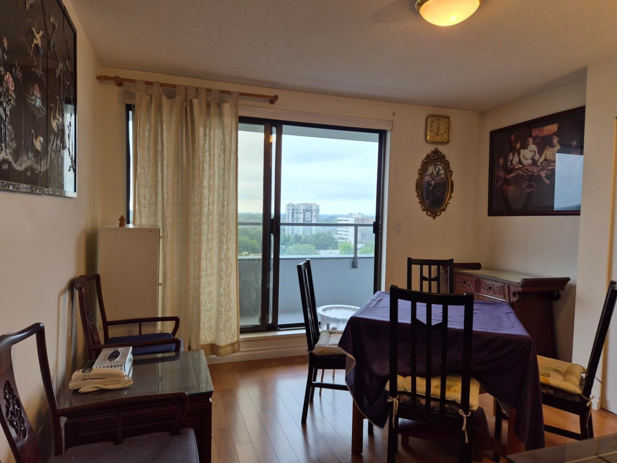 Bedroom 4 Photo of 1506 6611 Cooney Road, Richmond, BC