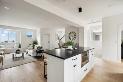 Dining Area Photo of 2465 Beck Road, Abbotsford, BC