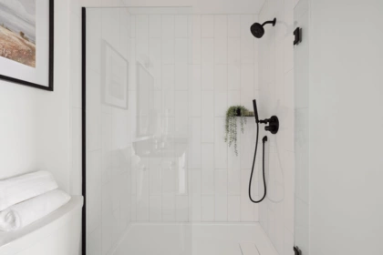 Powder Room Photo of 2465 Beck Road, Abbotsford, BC