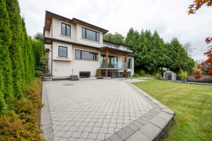 Hot Tub / Spa Photo of 5111 Harbour View Road, Burnaby, BC