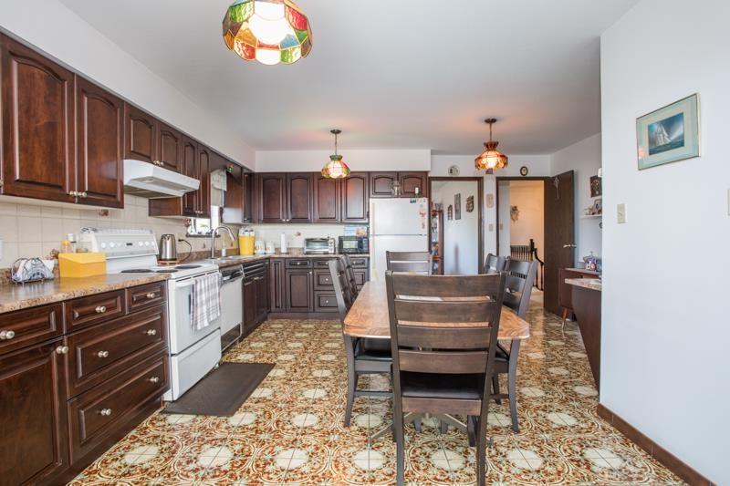 Pantry Photo of 635 E Keith Road, North Vancouver, BC