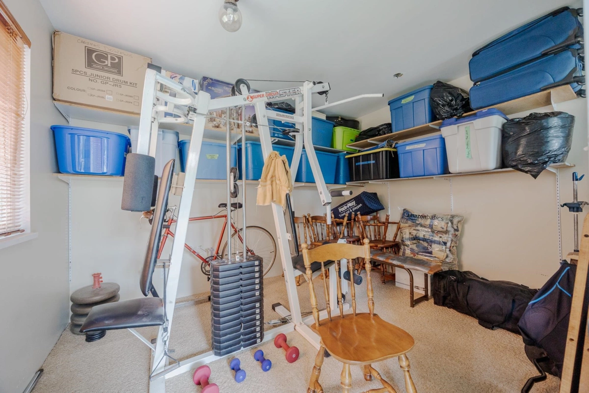 Hot Tub / Spa Photo of 13078 61a Avenue, Surrey, BC