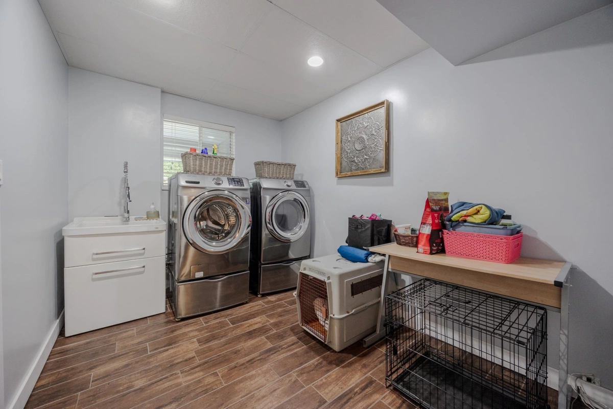 Swimming Pool Photo of 13078 61a Avenue, Surrey, BC