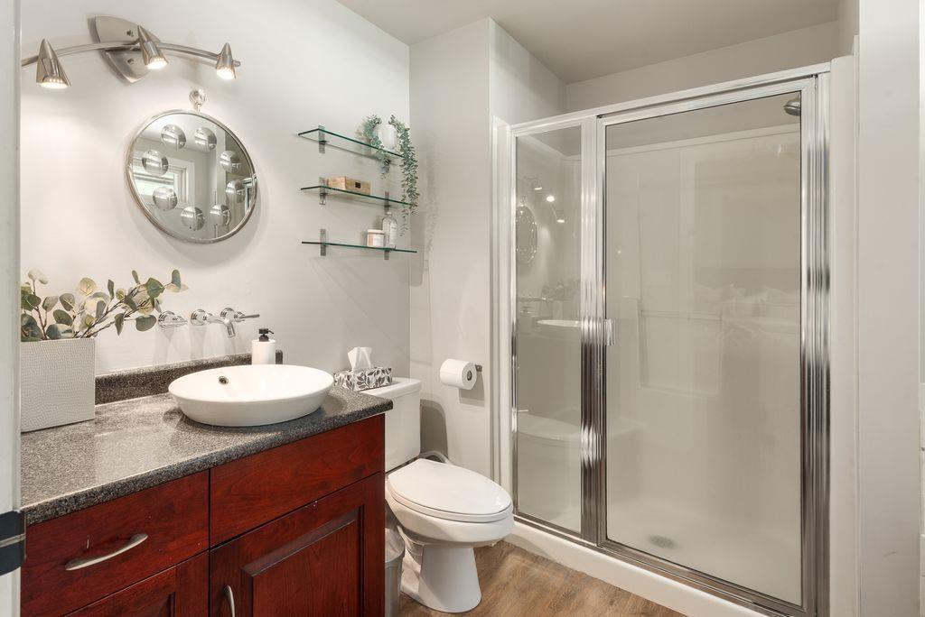 Powder Room Photo of 1613 Lincoln Avenue, Port Coquitlam, BC
