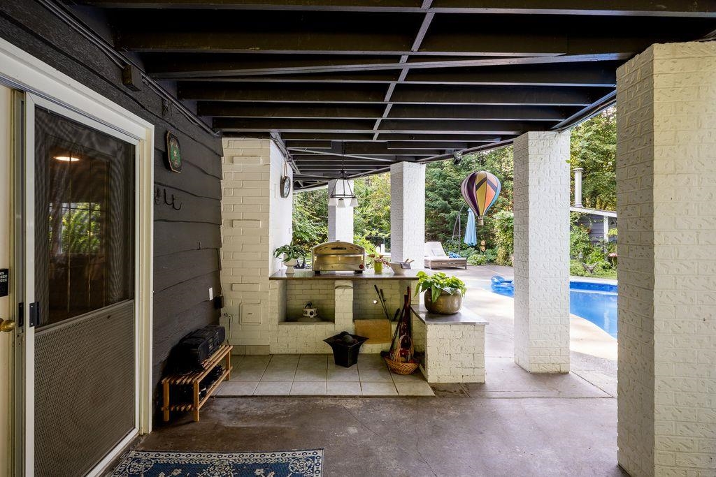 Swimming Pool Photo of 1613 Lincoln Avenue, Port Coquitlam, BC