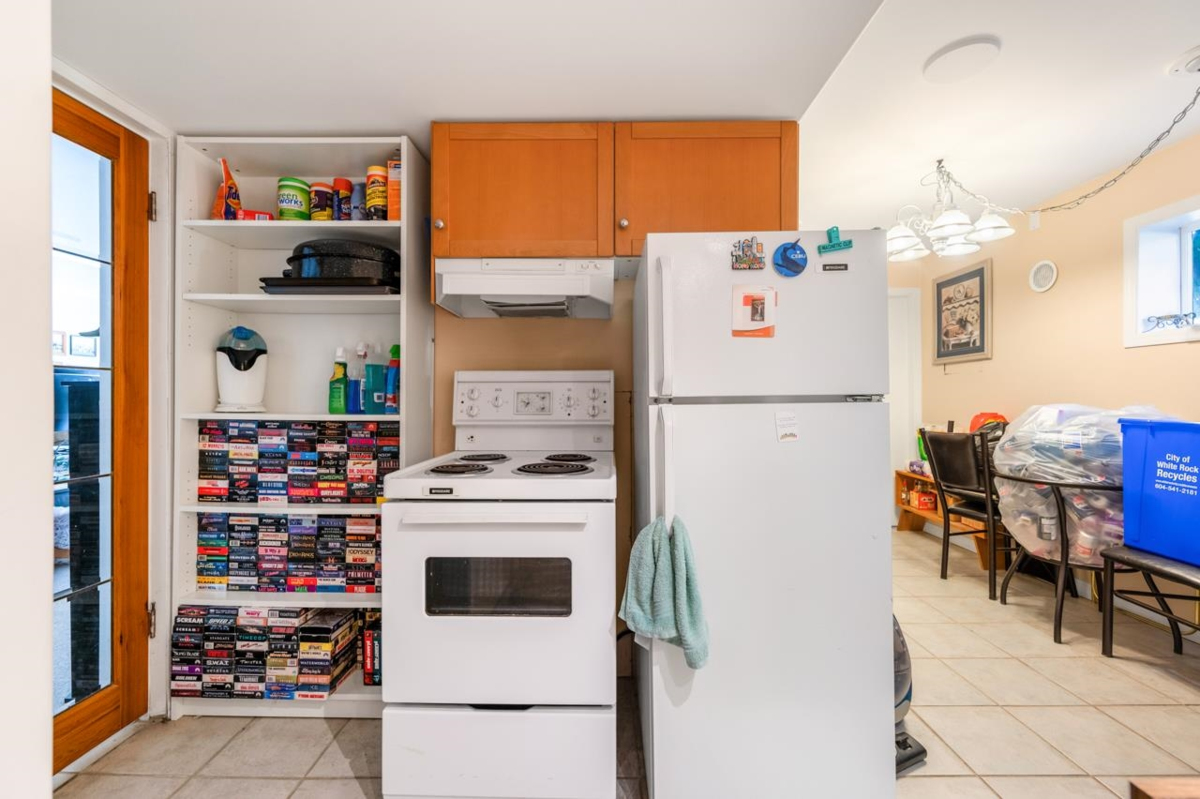 Mudroom Photo of 1501 High Street, White Rock, BC