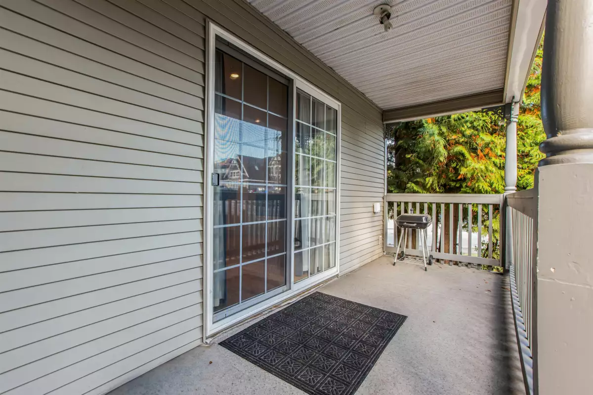 Outdoor Deck Photo of 13596 60 Avenue, Surrey, BC