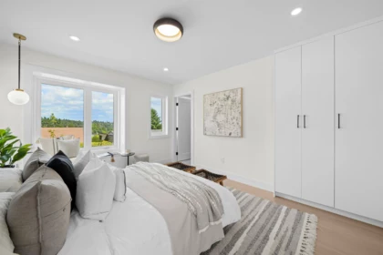 Guest Bathroom Photo of 1 314 Nelson Street, Coquitlam, BC