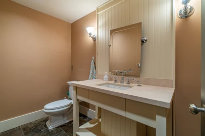 Hot Tub / Spa Photo of 9260 Sidaway Road, Richmond, BC