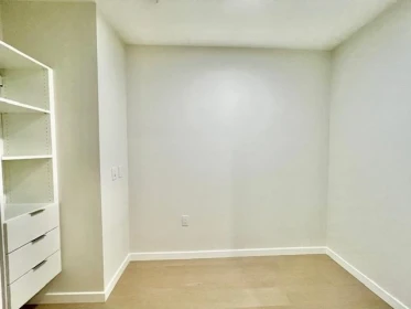 Breakfast Nook Photo of 2404 4168 Lougheed Highway, Burnaby, BC