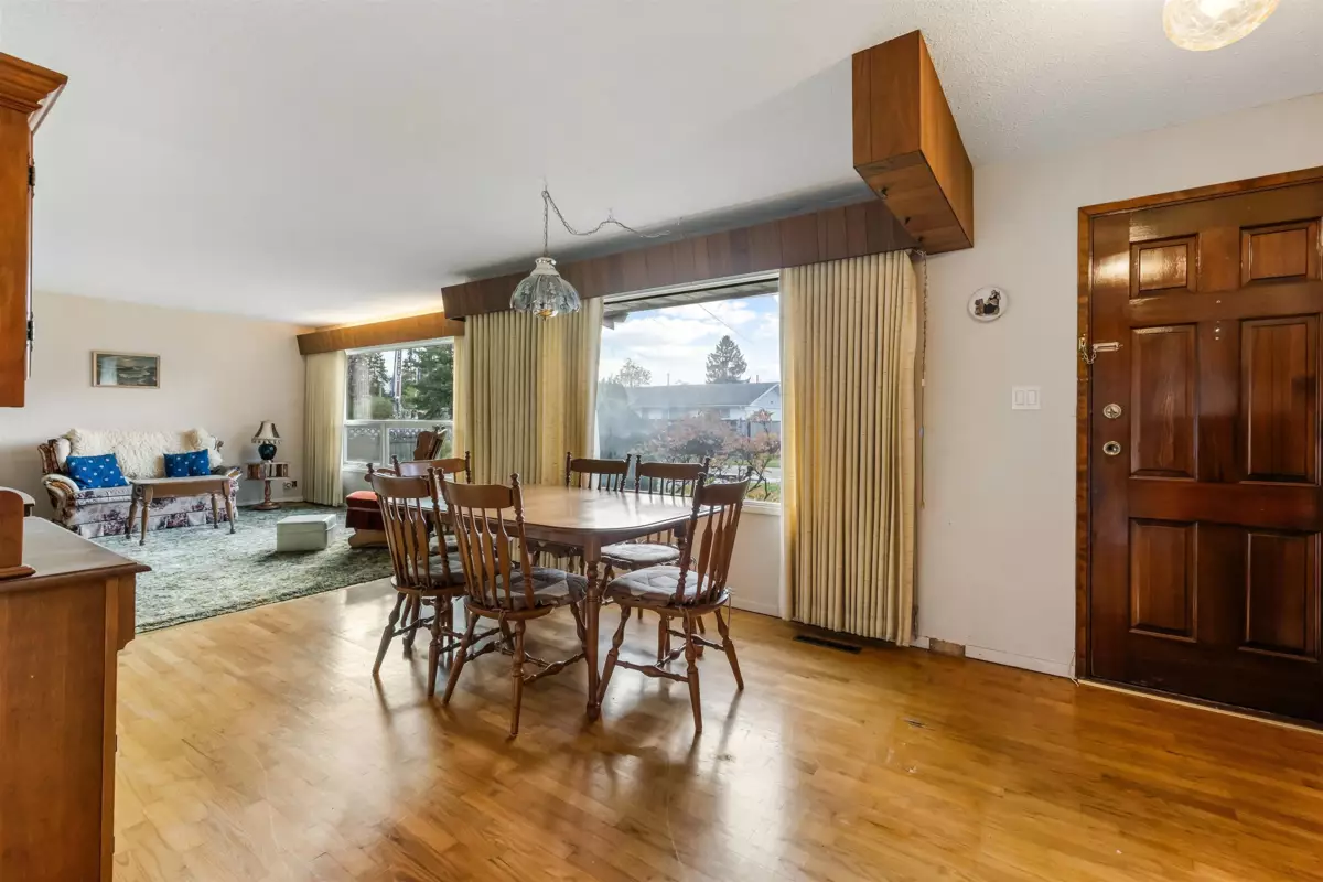 Pantry Photo of 9170 Holly Street, Chilliwack, BC