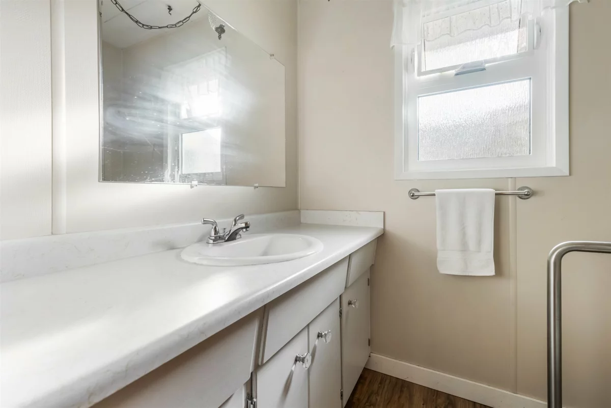 Powder Room Photo of 9170 Holly Street, Chilliwack, BC