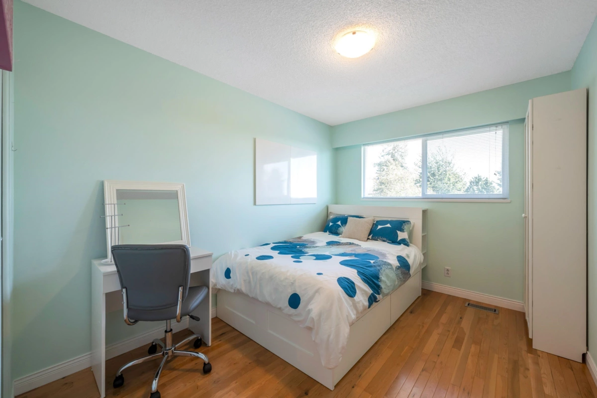 Basement Recreation Room Photo of 10601 Hermosa Drive, Delta, BC