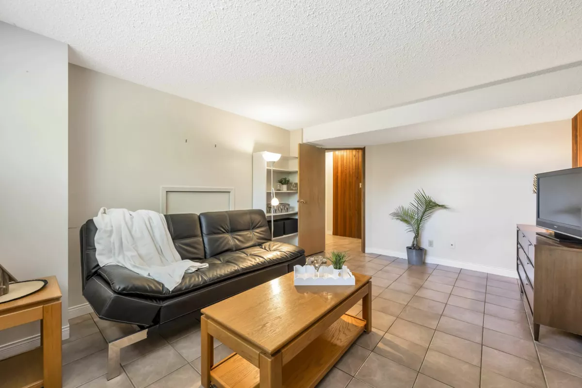 Hallway Photo of 10601 Hermosa Drive, Delta, BC