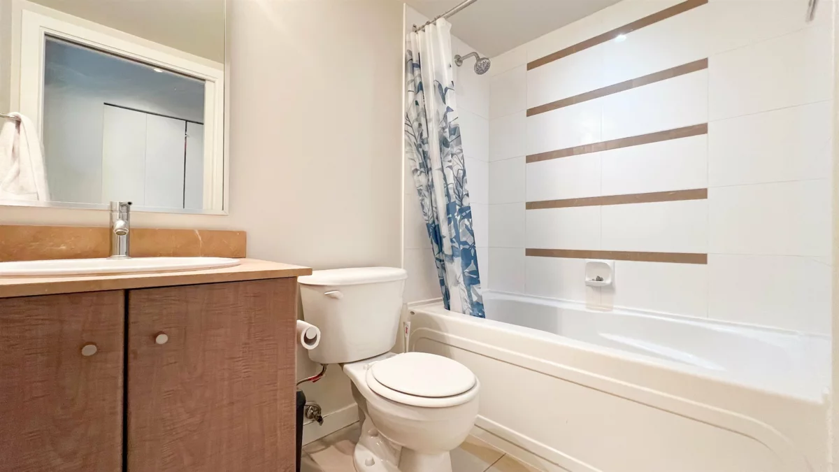 Bedroom 3 Photo of 1002 977 Mainland Street, Vancouver, BC