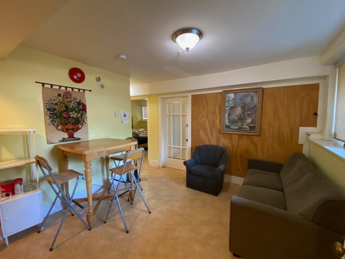 Bedroom 2 Photo of 387 W 13th Avenue, Vancouver, BC