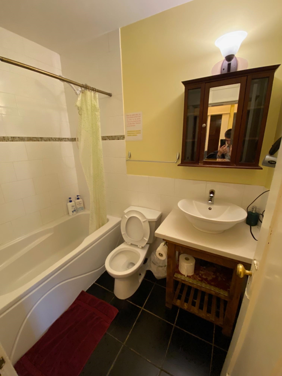 Swimming Pool Photo of 387 W 13th Avenue, Vancouver, BC