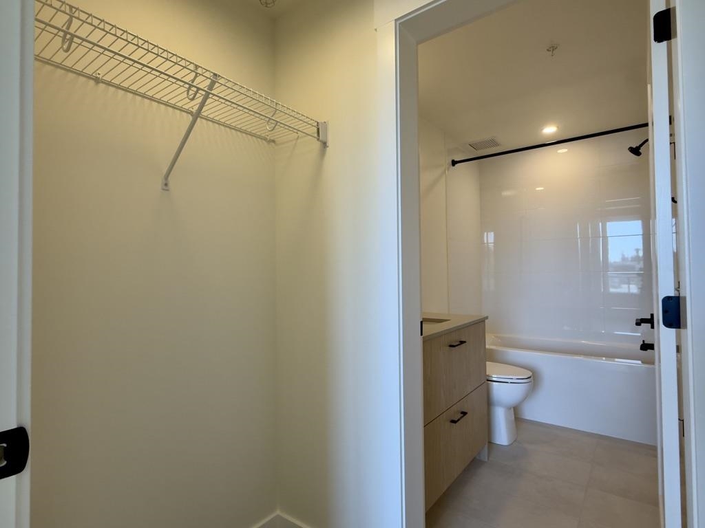 Guest Bathroom Photo of 314 27218 Aldergrove Town Centre Drive, Langley, BC