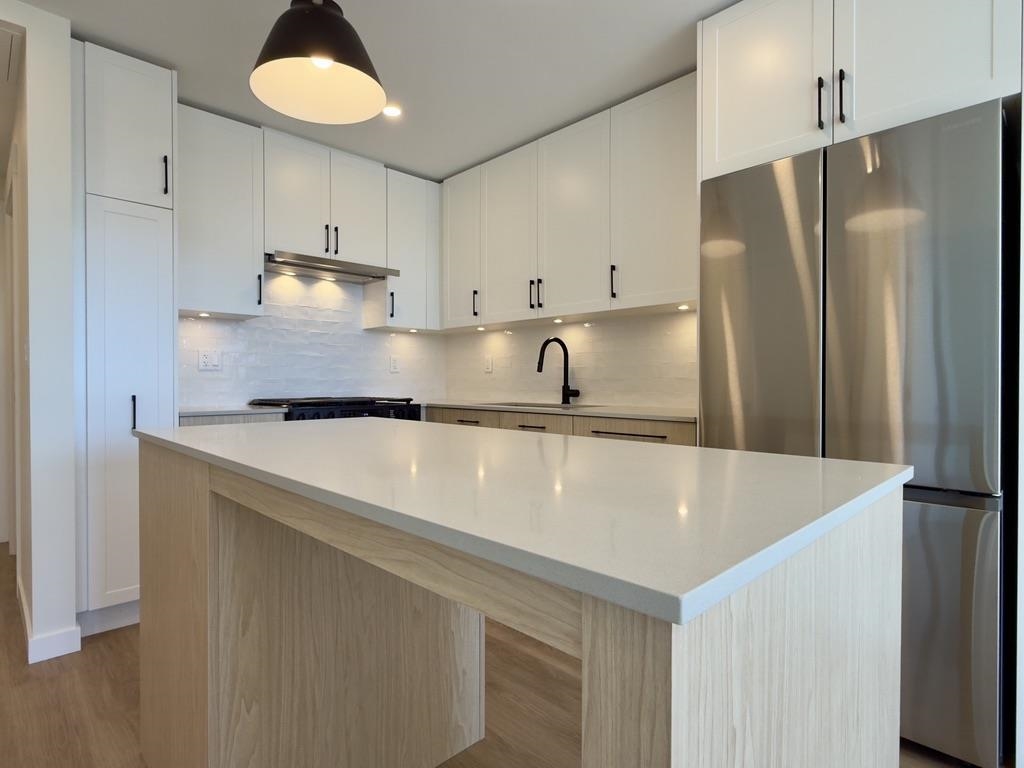 Kitchen Photo of 314 27218 Aldergrove Town Centre Drive, Langley, BC