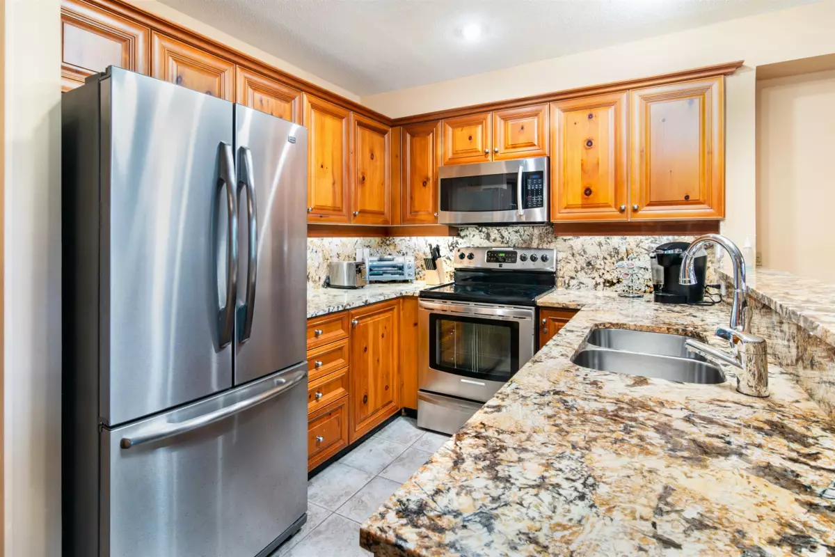 Kitchen Photo of 13 4890 Painted Cliff Road, Whistler, BC