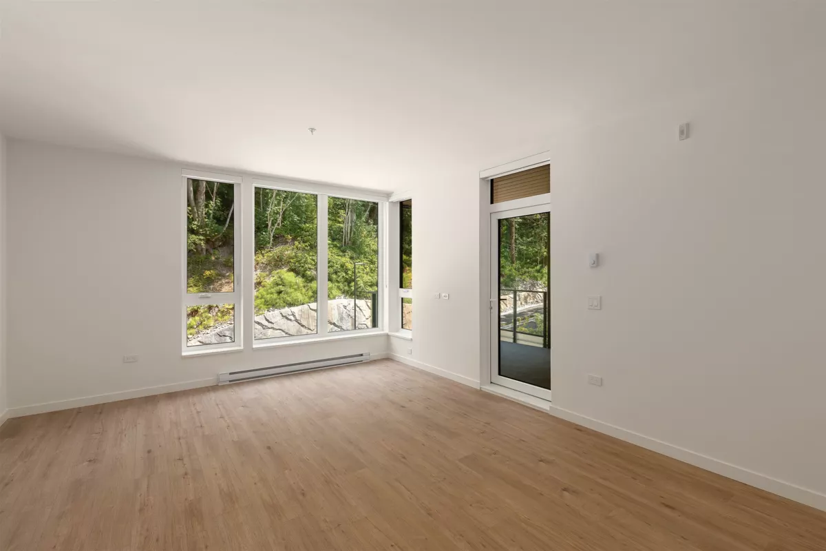 Breakfast Nook Photo of 312 1506 Scott Crescent, Squamish, BC