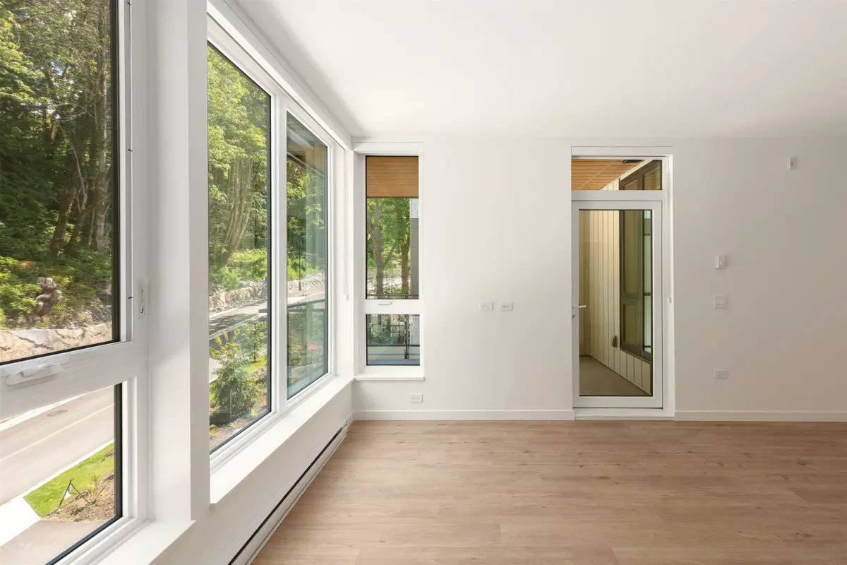 Primary Bathroom Photo of 312 1506 Scott Crescent, Squamish, BC