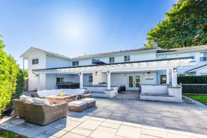 23201 88 Avenue, Langley, BC, Fort Langley — 7 bed single family residence for sale