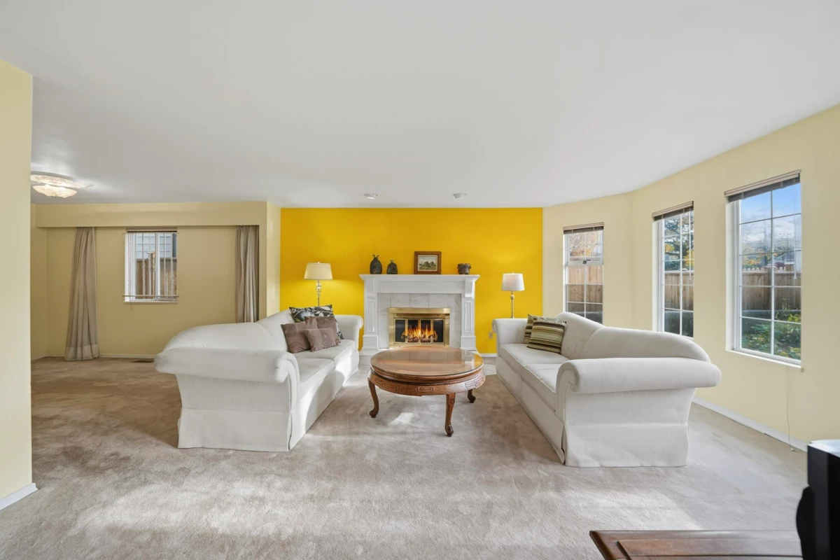 Living Room Photo of 2915 Charles Street, Vancouver, BC