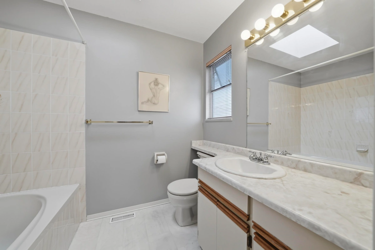 Mudroom Photo of 2915 Charles Street, Vancouver, BC