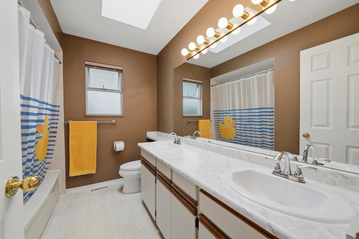 Outdoor Patio Photo of 2915 Charles Street, Vancouver, BC