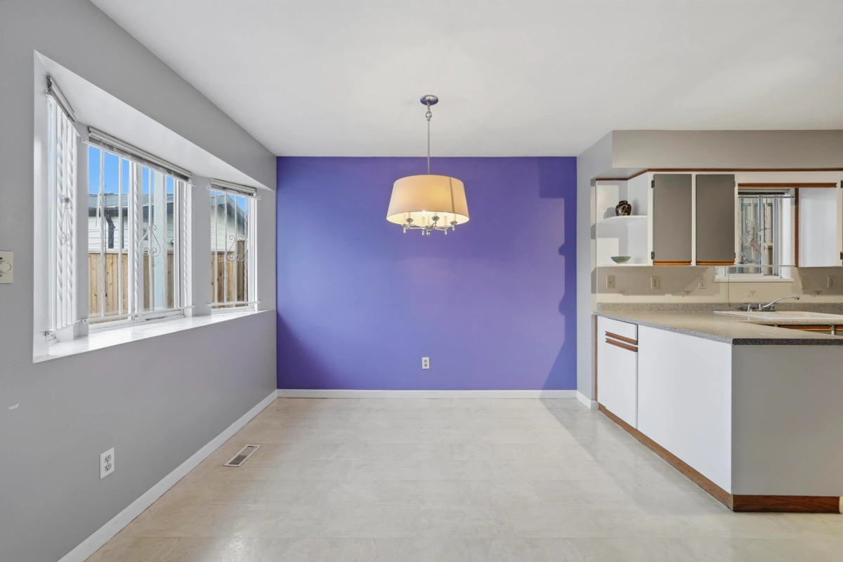 Primary Bathroom Photo of 2915 Charles Street, Vancouver, BC