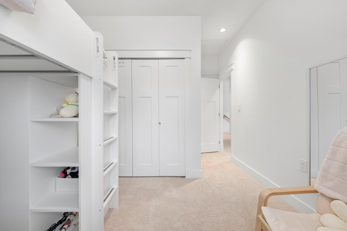 Basement Recreation Room Photo of 5702 Williams Road, Richmond, BC