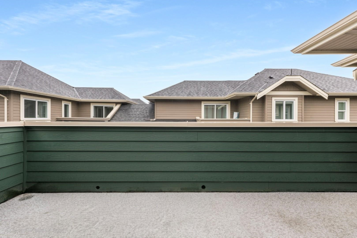 Hot Tub / Spa Photo of 5702 Williams Road, Richmond, BC