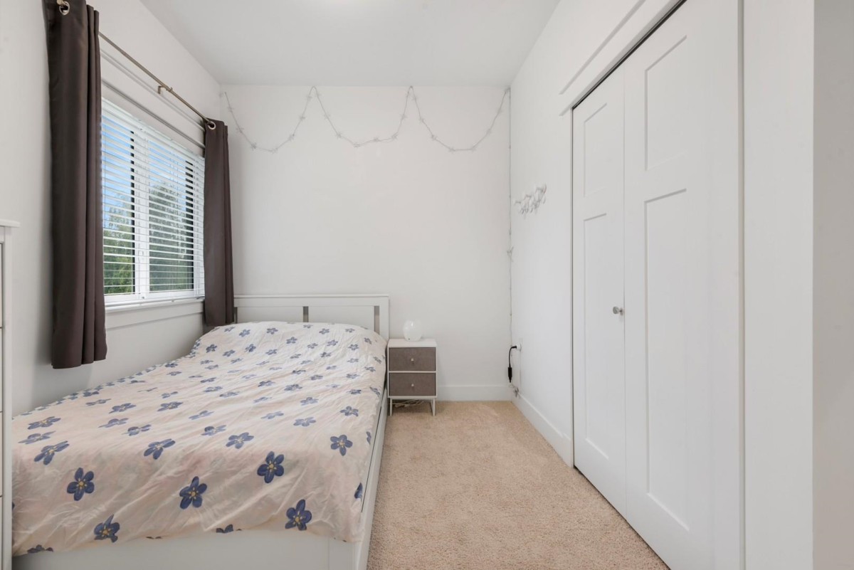 Mudroom Photo of 5702 Williams Road, Richmond, BC