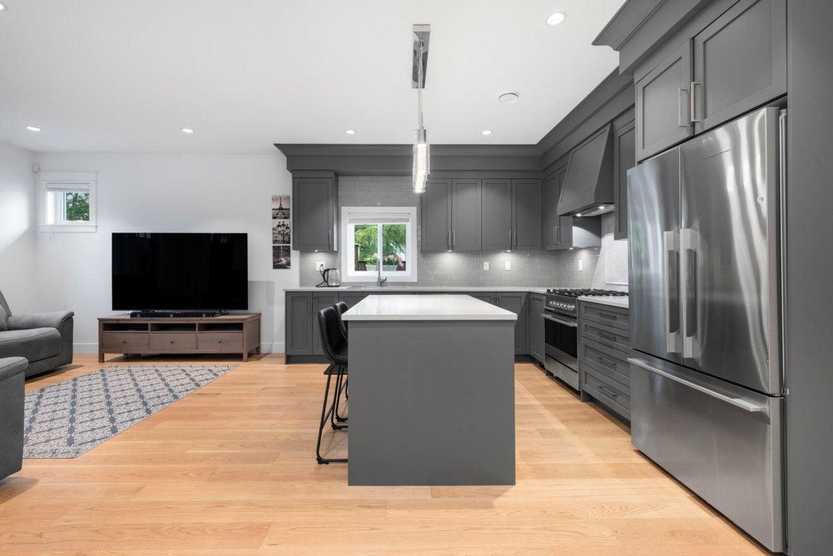 Walk-In Closet Photo of 5702 Williams Road, Richmond, BC